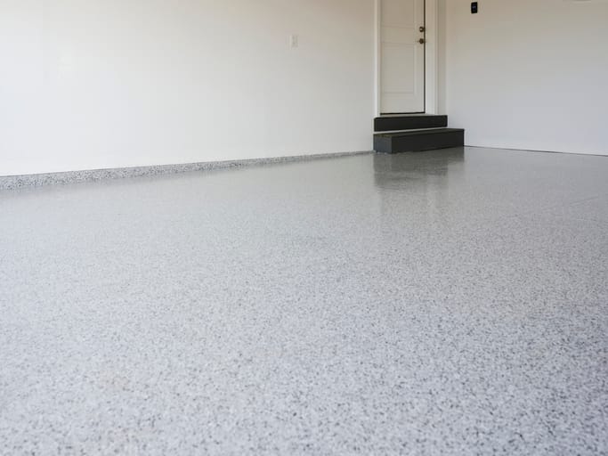 Garage floor coating that enhances home resale value in Tampa FL